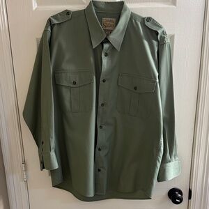 Cabela’s  Safari series button down large